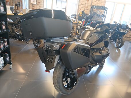 2025 BMW R 1300 RT, чёрный, 3075000 рублей, вид 3