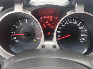 2012 Nissan Juke I, белый, 800000 рублей, вид 5