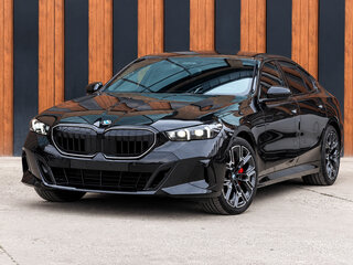 2025 BMW 5 серии 530i xDrive VIII (G60/G61/G68), чёрный, 8450000 рублей, вид 1