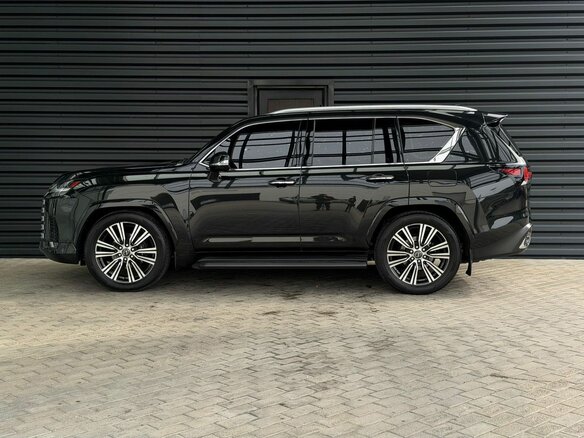2022 Lexus LX 500d IV, чёрный, 15490000 рублей - вид 1