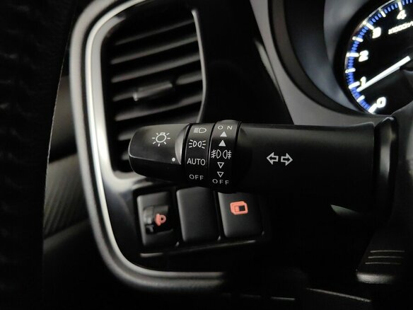 2018 Mitsubishi Outlander III Рестайлинг 2, чёрный, 1735000 рублей - вид 20