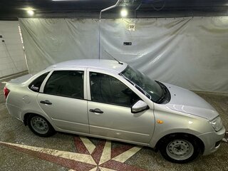 2013 Lada (ВАЗ) Granta I, серебристый, 300000 рублей, вид 3