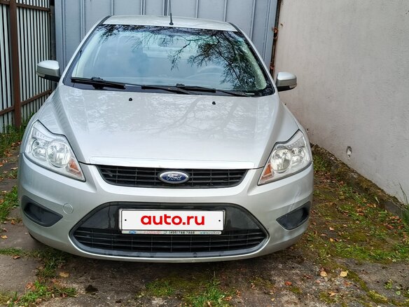 2009 Ford Focus II Рестайлинг, серебристый, 460000 рублей
