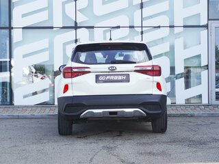 2020 Kia Seltos I, белый, 1769000 рублей, вид 4