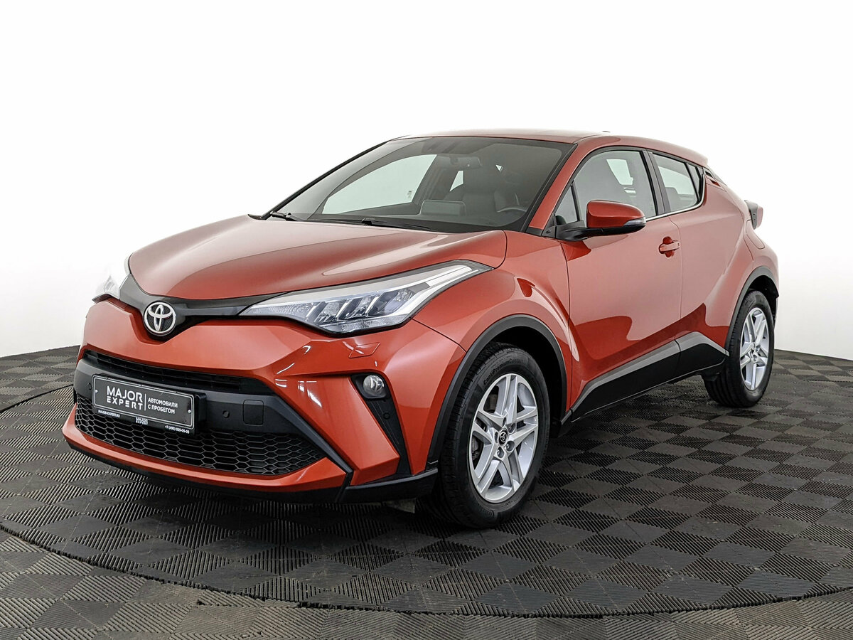 Открыть фотографии: Toyota C-HR I Рестайлинг