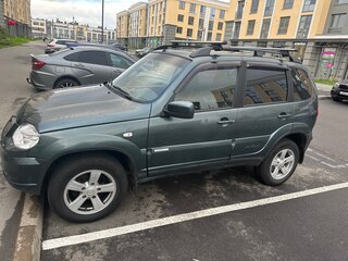 2013 Chevrolet Niva I Рестайлинг, зелёный, 530000 рублей, вид 5