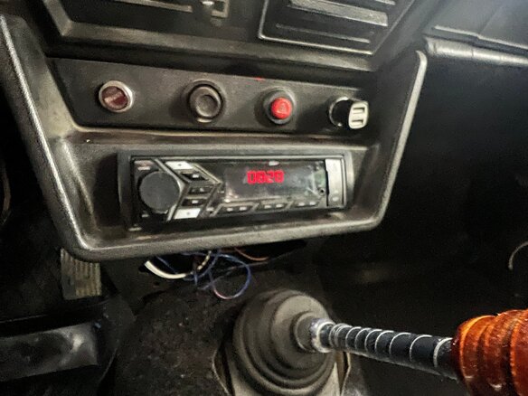 2005 Lada (ВАЗ) 2106 5-speed, красный, 125000 рублей - вид 11