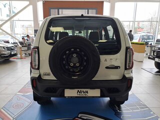 2026 Lada (ВАЗ) Niva Travel I Рестайлинг, белый, 1404810 рублей, вид 4