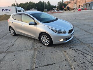 2014 Kia Ceed II, серебристый, 1000000 рублей, вид 1