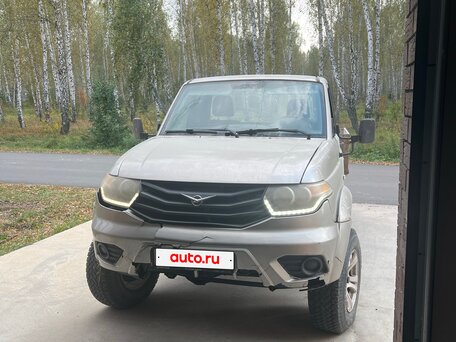 2015 УАЗ Карго, серебристый, 860000 рублей, вид 2