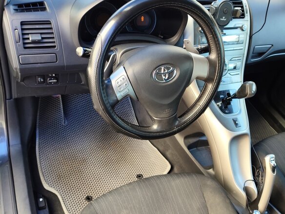 2008 Toyota Auris I, серый, 410000 рублей - вид 16