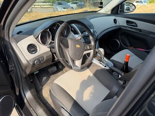 2013 Chevrolet Cruze I Рестайлинг, чёрный, 950000 рублей, вид 4