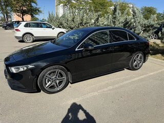 2018 Mercedes-Benz A-Класс 200 IV (W177), чёрный, 2700000 рублей, вид 5