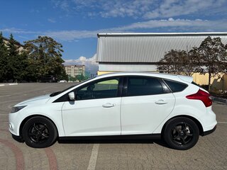 2013 Ford Focus III, белый, 715000 рублей, вид 4