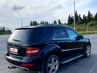 2009 Mercedes-Benz M-Класс 350 II (W164) Рестайлинг, чёрный, 1530000 рублей, вид 4