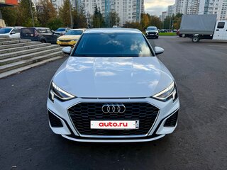 2021 Audi A3 35 TFSI IV (8Y), белый, 2700000 рублей, вид 2