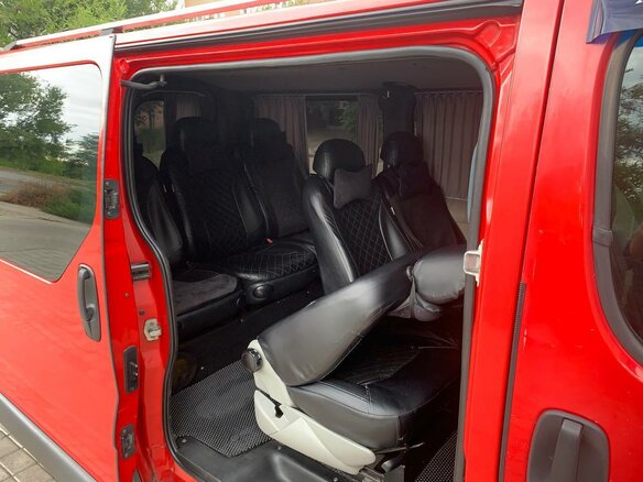2008 Renault Trafic II Рестайлинг, красный, 1200000 рублей - вид 17