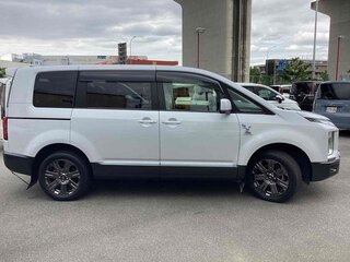 2023 Mitsubishi Delica D:5 I Рестайлинг, белый, 2540001 рублей, вид 5