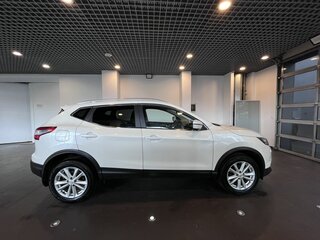 2018 Nissan Qashqai II, белый, 1440000 рублей, вид 2