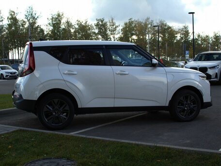 2020 Kia Soul III, белый, 1830000 рублей, вид 4