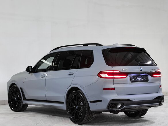 2026 BMW X7 40d I (G07) Рестайлинг, серый - вид 10