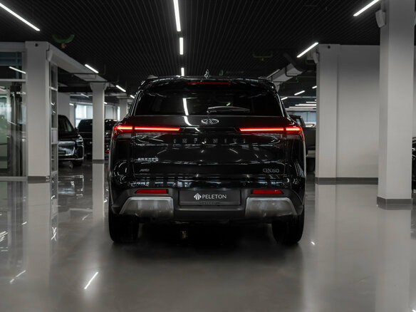 2026 Infiniti QX60 II, чёрный, 6990000 рублей - вид 5