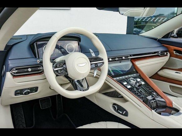 2025 Aston Martin DB12, синий, 36500000 рублей - вид 8