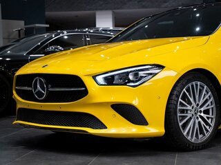 2021 Mercedes-Benz CLA 220 d II (C118, X118), жёлтый, 3050000 рублей, вид 2