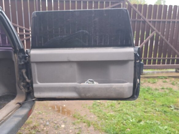 1998 Land Rover Freelander I, чёрный, 400000 рублей - вид 16