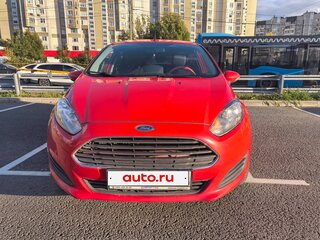 2015 Ford Fiesta Mk6 Рестайлинг, красный, 710000 рублей, вид 3