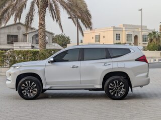 2021 Mitsubishi Montero Sport III Рестайлинг, белый, 4050000 рублей, вид 1