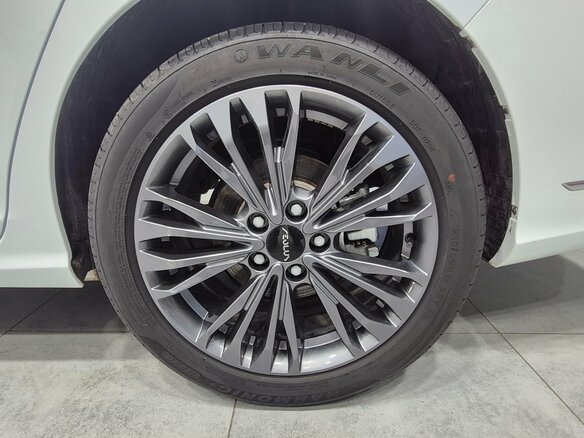 2023 Dongfeng Shine Max, белый - вид 20