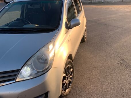 2009 Nissan Note I Рестайлинг, серый, 500000 рублей, вид 3