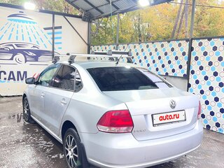 2011 Volkswagen Polo V, серый, 695000 рублей, вид 2