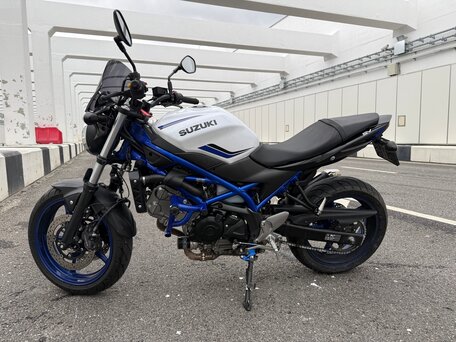 2019 Suzuki SV 650, синий, 700000 рублей, вид 1