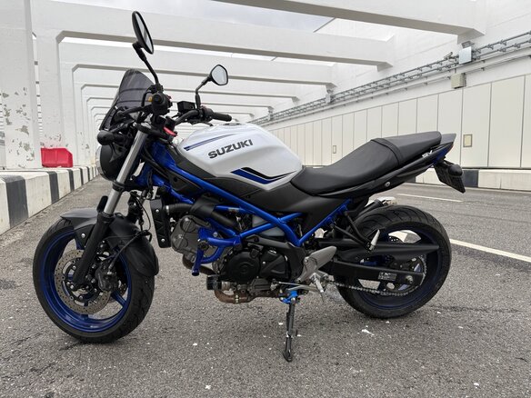 2019 Suzuki SV 650, синий, 700000 рублей