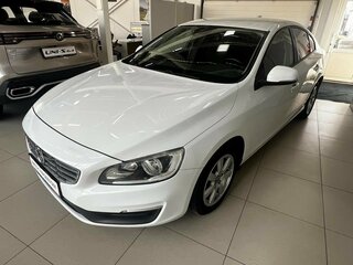 2013 Volvo S60 II Рестайлинг, белый, 1499000 рублей, вид 4