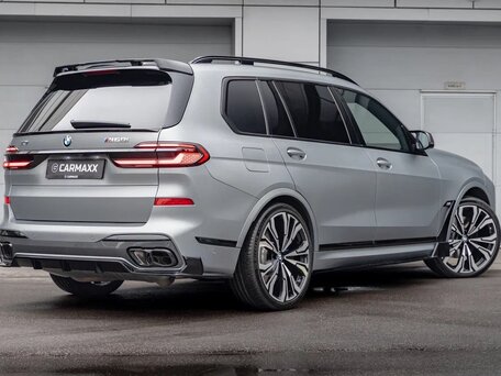 2023 BMW X7 M60i I (G07) Рестайлинг, серый, 13490000 рублей, вид 5