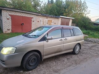 2004 Nissan Liberty, коричневый, 365000 рублей, вид 4