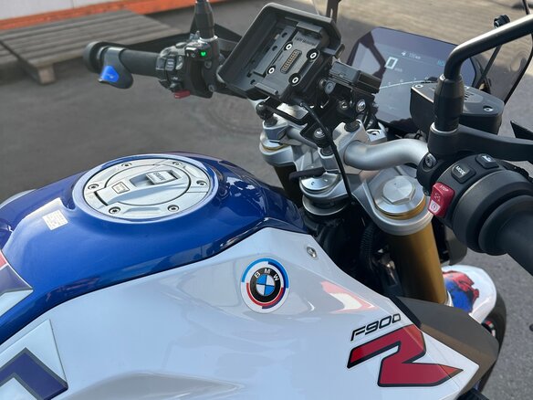 2023 BMW F 900 R, белый, 1250000 рублей - вид 5