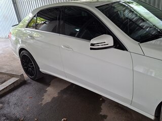 2013 Mercedes-Benz E-Класс 200 IV (W212, S212, C207) Рестайлинг, белый, 1575000 рублей, вид 5