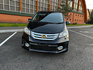 2012 Honda Freed Spike I Рестайлинг, чёрный, 990000 рублей, вид 2