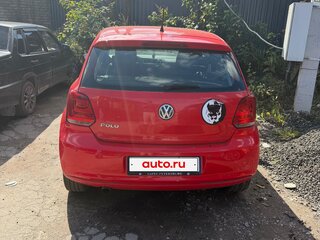 2011 Volkswagen Polo V, красный, 450000 рублей, вид 5