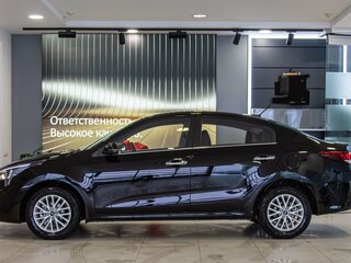 2025 Solaris KRS, чёрный, 2915000 рублей, вид 4