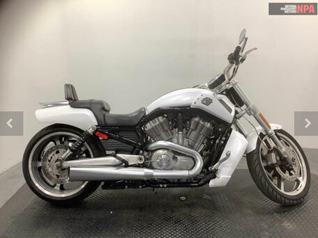2011 Harley-Davidson V-Rod Muscle, белый, 920000 рублей, вид 1