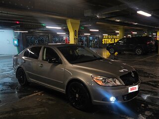 2011 Skoda Octavia II (A5) Рестайлинг, серый, 720000 рублей, вид 3