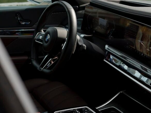 2024 BMW 7 серии 740d xDrive VII (G70), чёрный, 12500000 рублей - вид 14