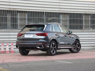 2026 Audi Q3 40 TFSI II (F3), серый, 3799000 рублей, вид 4