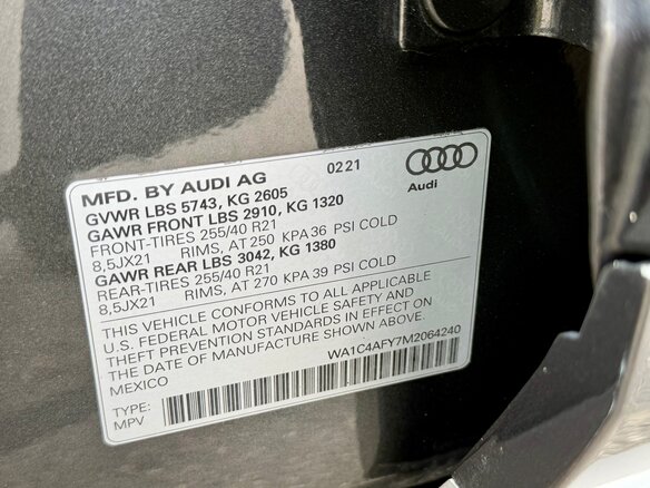 2021 Audi SQ5 II (FY) Рестайлинг, серый, 3350000 рублей - вид 37