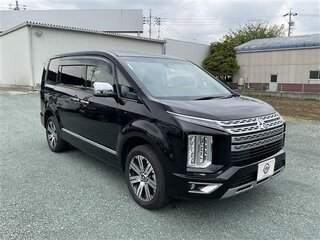2023 Mitsubishi Delica D:5 I Рестайлинг, чёрный, 3000000 рублей, вид 3